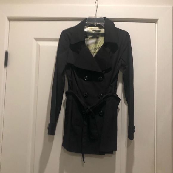 VERTIGO BLACK TRENCH COAT NWOT Size -XS. Great Coat - Picture 5 of 13